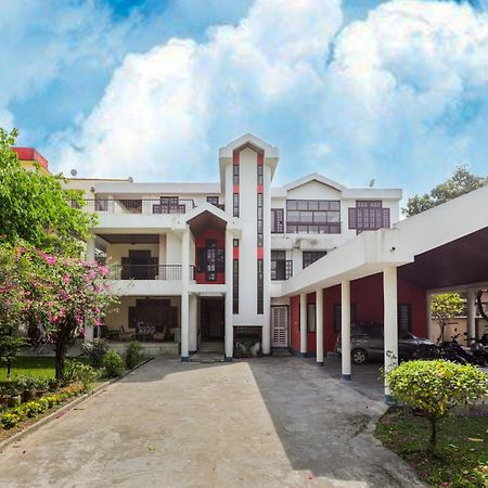 Exotic Villa Homestay Guwahati Buitenkant foto