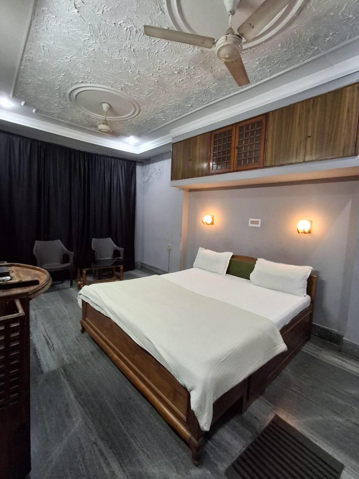 Exotic Villa Homestay Guwahati Buitenkant foto