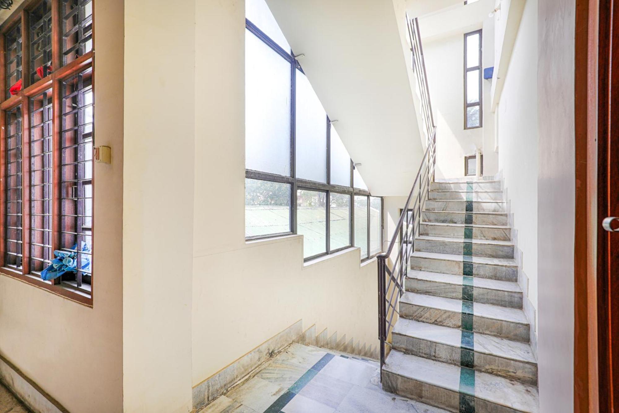 Exotic Villa Homestay Guwahati Buitenkant foto