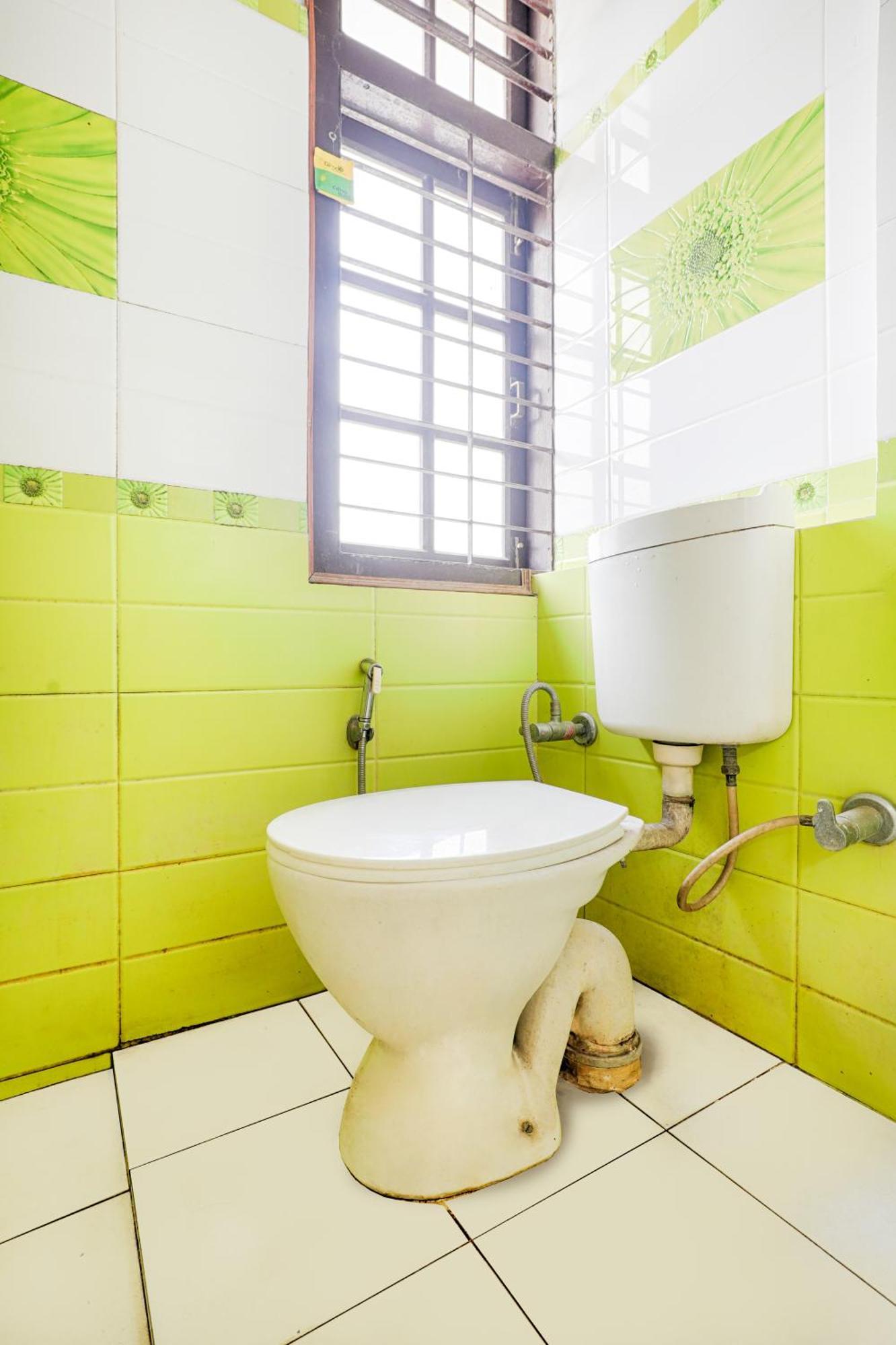 Exotic Villa Homestay Guwahati Buitenkant foto