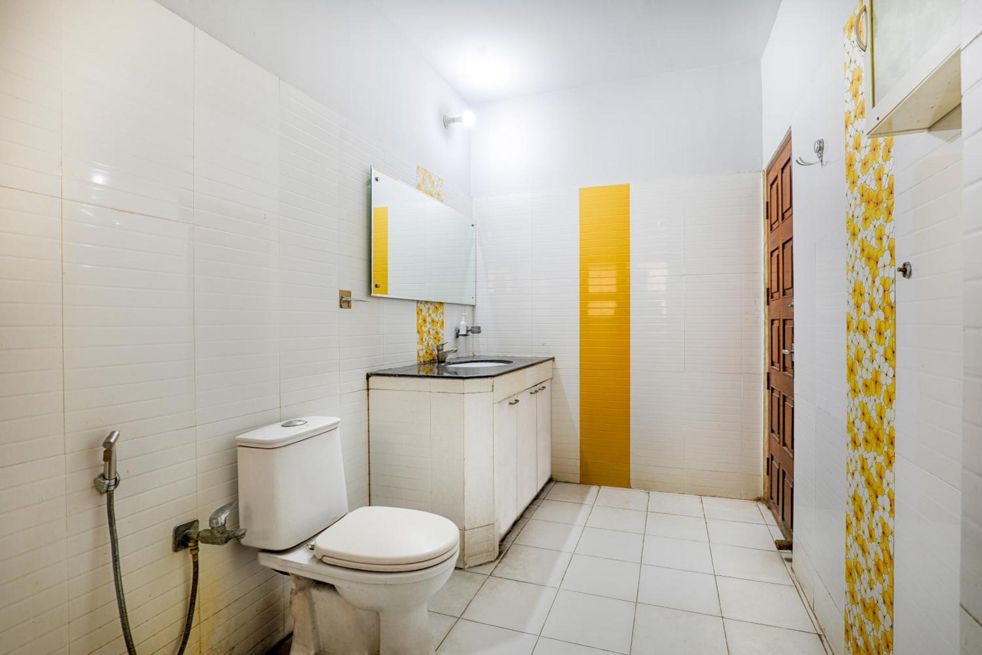 Exotic Villa Homestay Guwahati Buitenkant foto