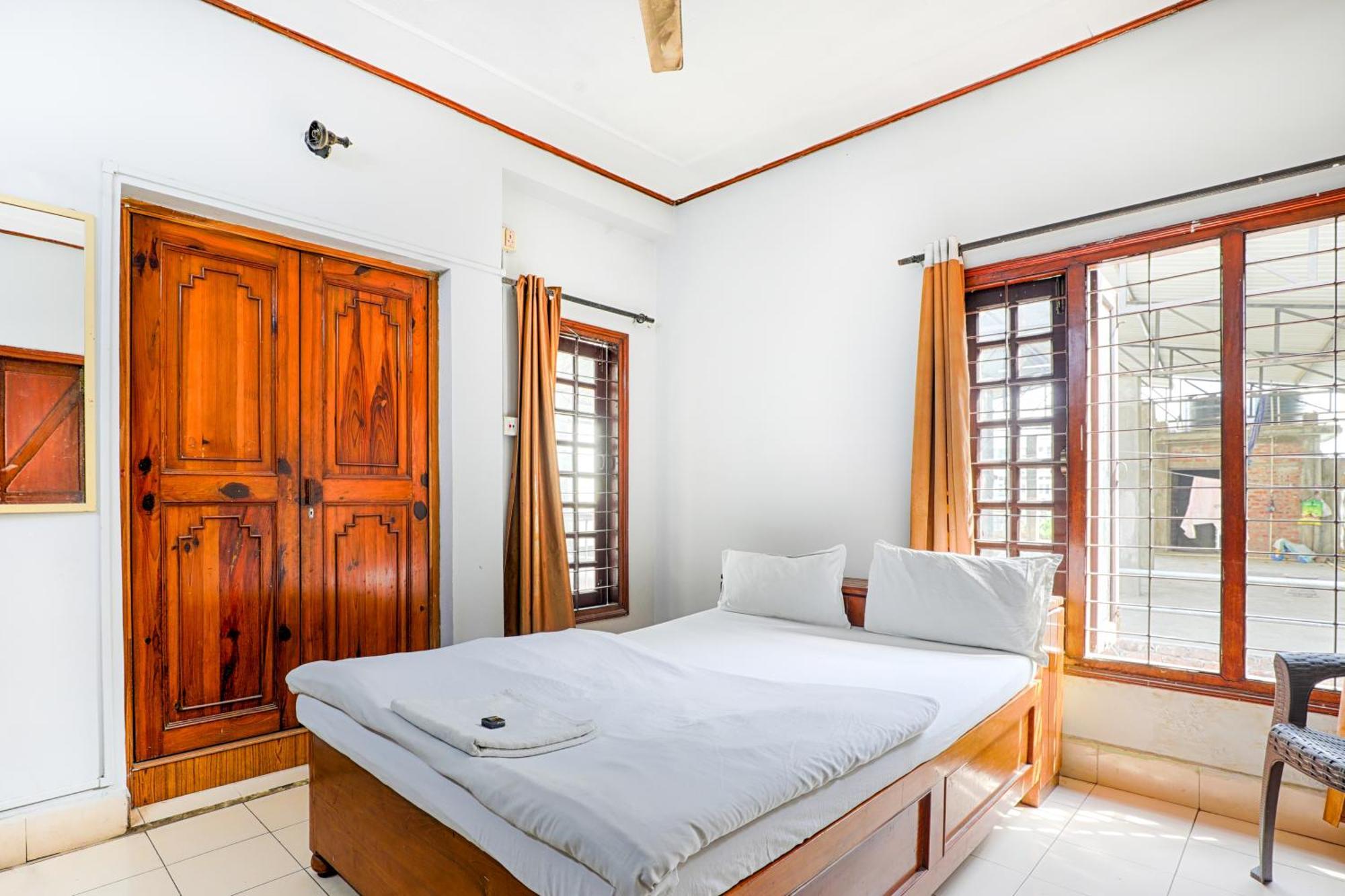 Exotic Villa Homestay Guwahati Buitenkant foto