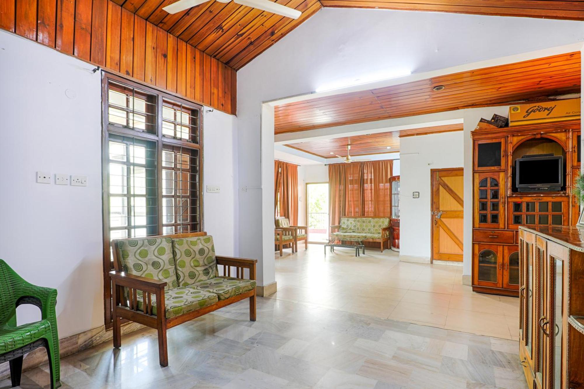 Exotic Villa Homestay Guwahati Buitenkant foto