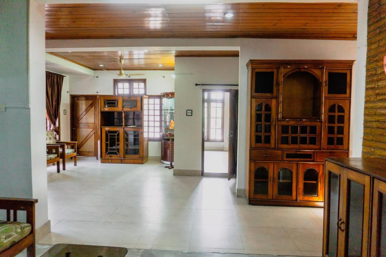Exotic Villa Homestay Guwahati Buitenkant foto