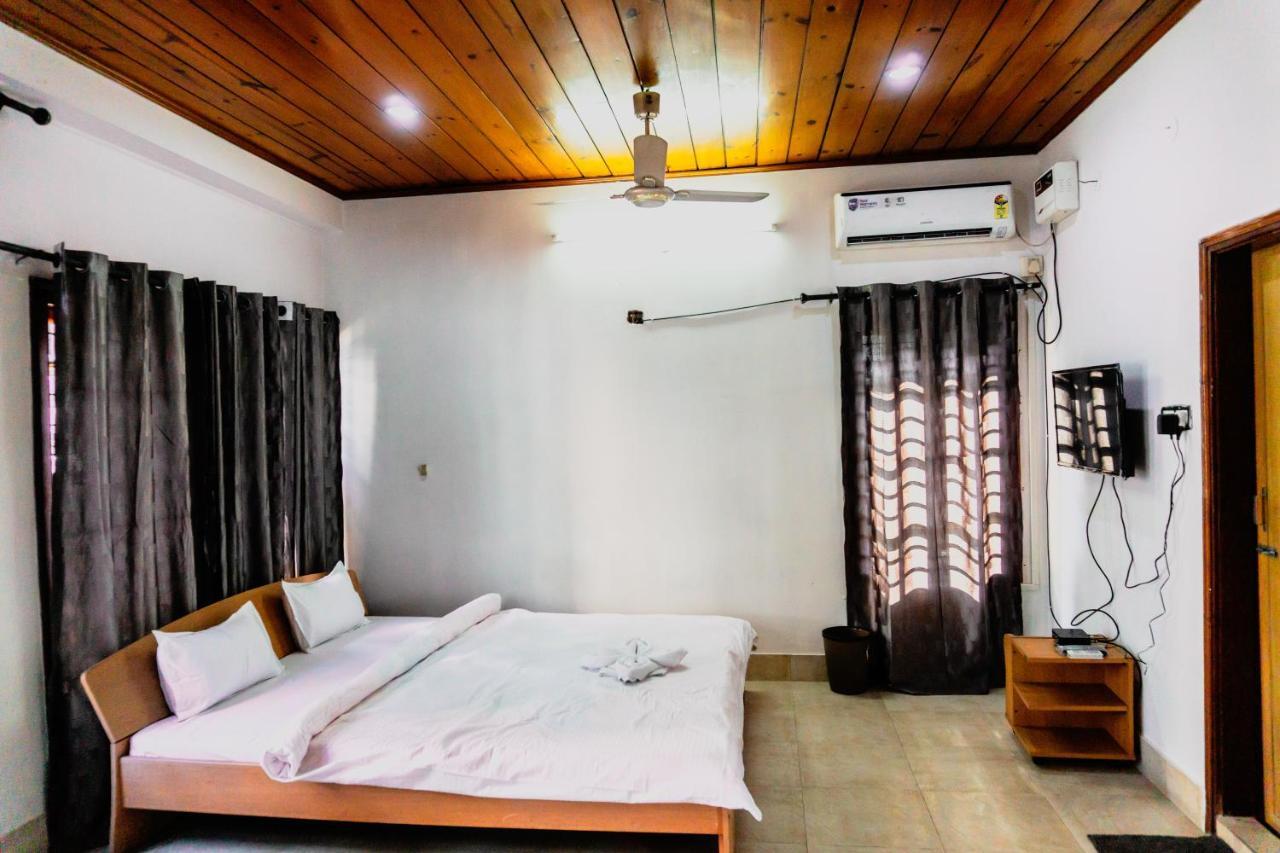 Exotic Villa Homestay Guwahati Buitenkant foto