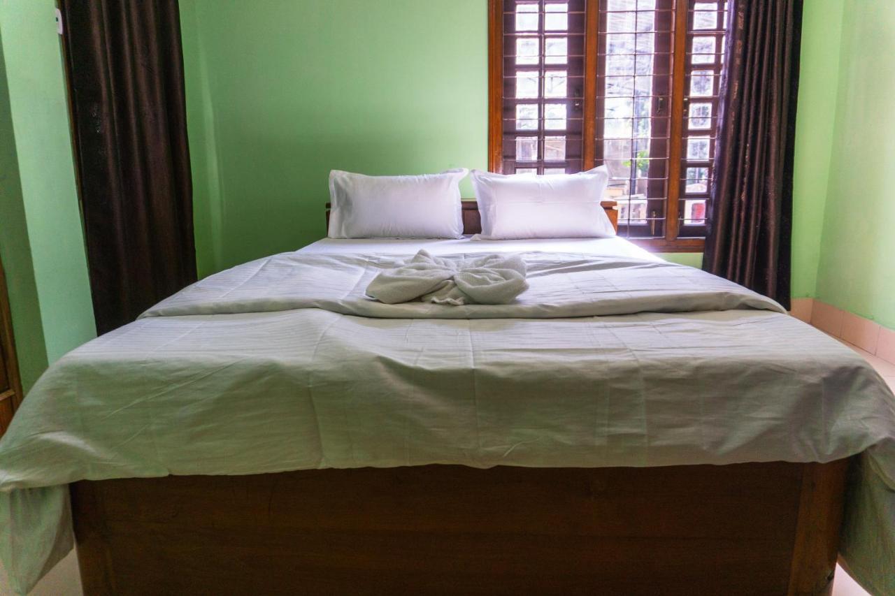 Exotic Villa Homestay Guwahati Buitenkant foto