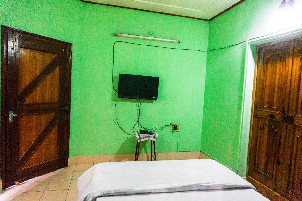 Exotic Villa Homestay Guwahati Buitenkant foto