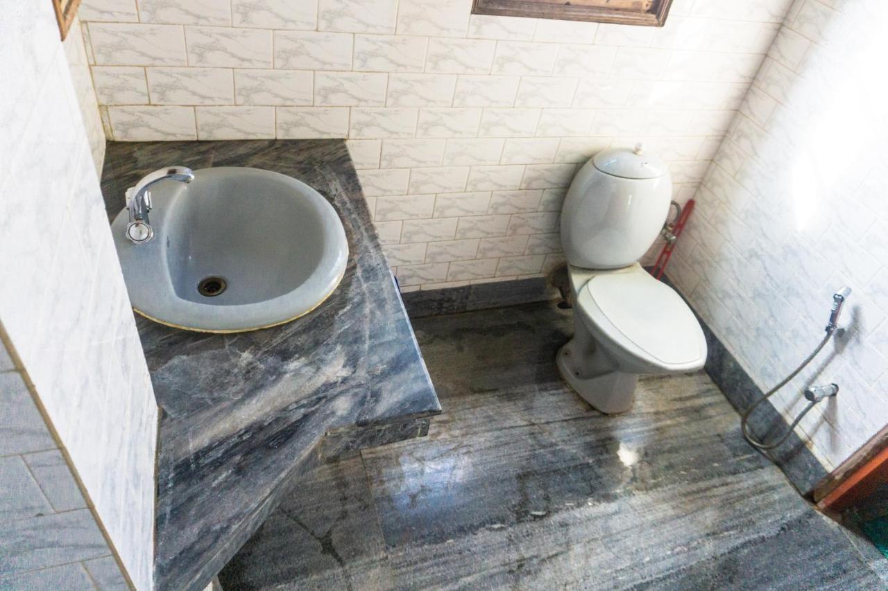 Exotic Villa Homestay Guwahati Buitenkant foto